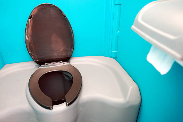 Best Portable toilet rental cost  in Malta, IL