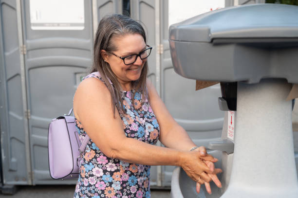 Best Portable bathroom rental  in Malta, IL